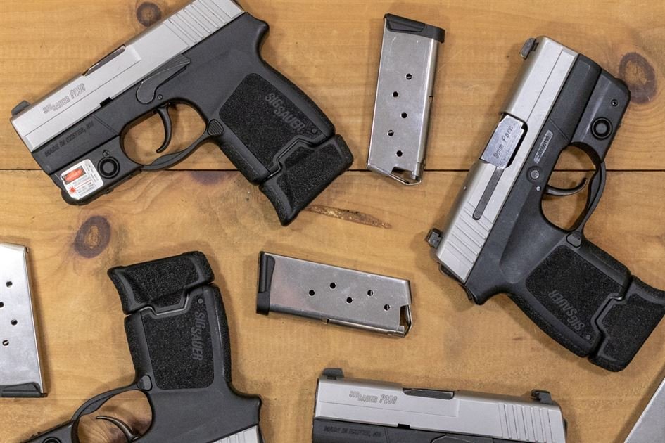 Sig Sauer P290 9mm DAO Police Trade-in Pistols with Night Sights and Laser (Good Condition)