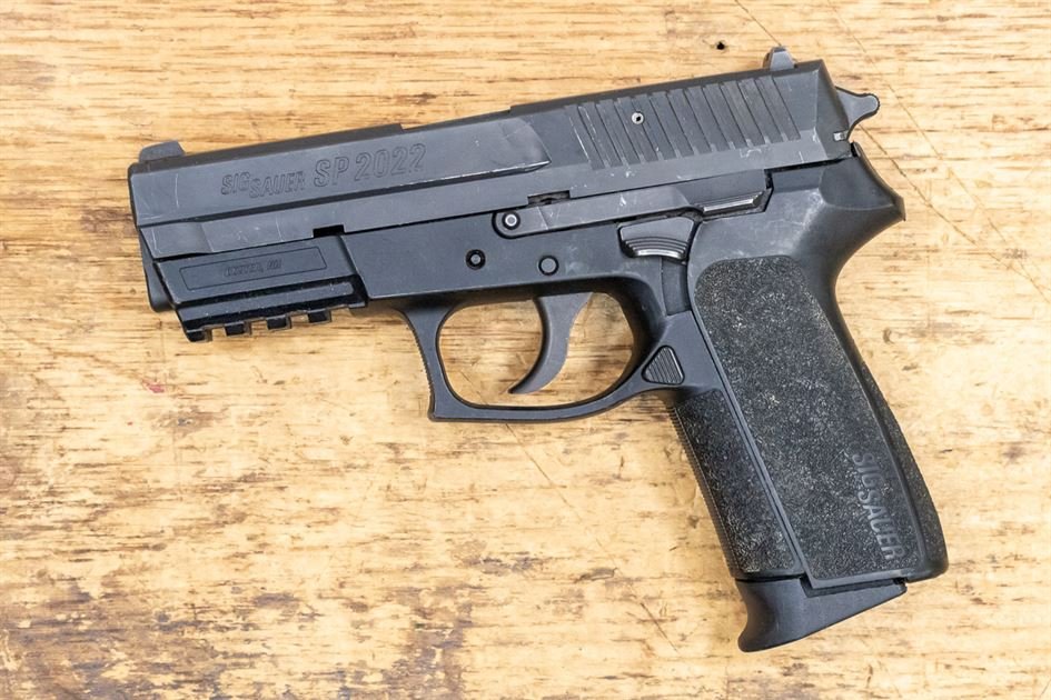 Sig Sauer SP2022 40 S&W Police Trade-in Pistol