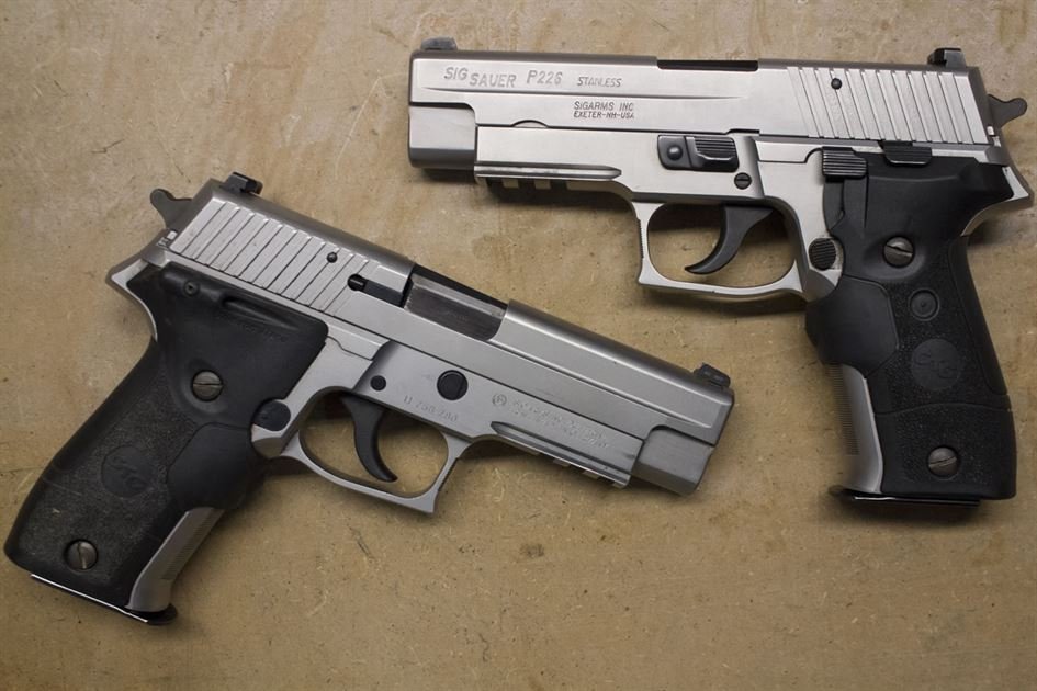 Sig Sauer P226R Stainless 40 S&W DA/SA Police Trade-ins with Crimson Trace Lasergrips (Good Condition)