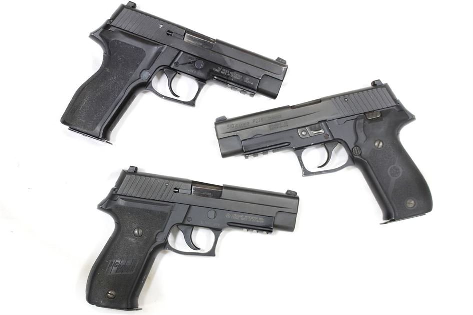 Sig Sauer P226R 40 S&W DAK Police Trade-ins (Fair Condition)